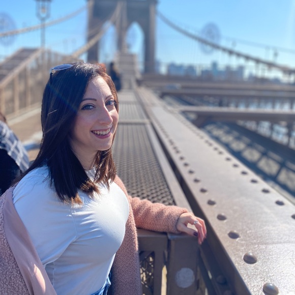 ✨ MEET ME ✨ - Picture 2 of 4